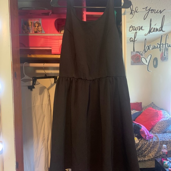 Spring cleaning clothes - Picture 9 of 12